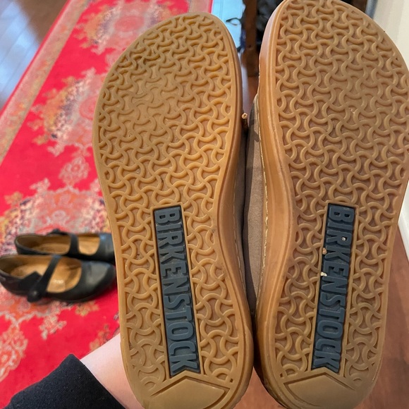 Birkenstock sneakers in EUC - Picture 3 of 3